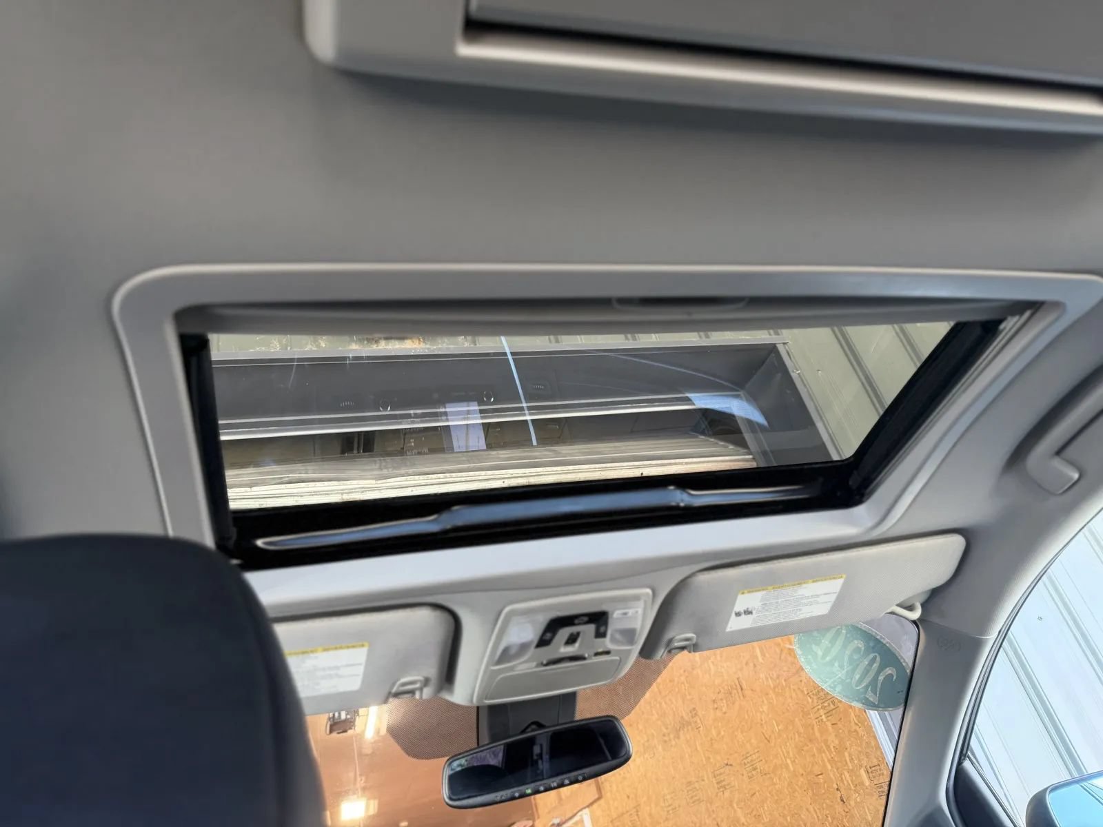 Used 2020 Toyota Sienna SE Premium AWD/4WD image 23