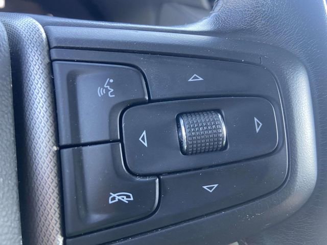 Used 2022 GMC Yukon Denali w/ Advanced Technology Package image 17