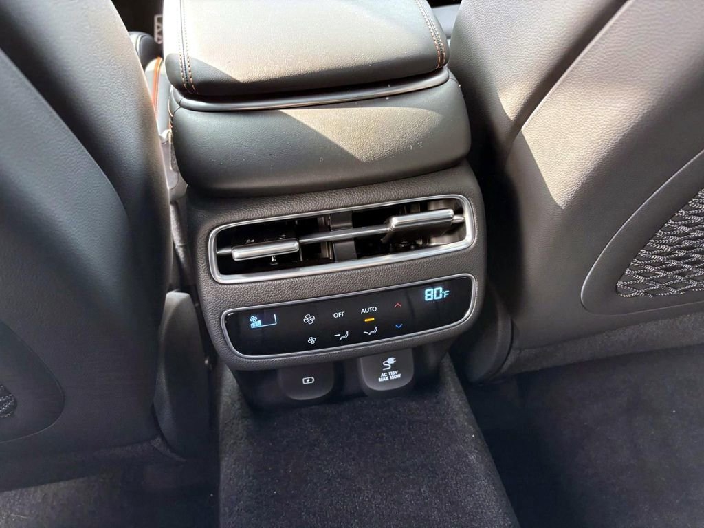 Used 2026 Genesis GV70 2.5T Sport Prestige image 32