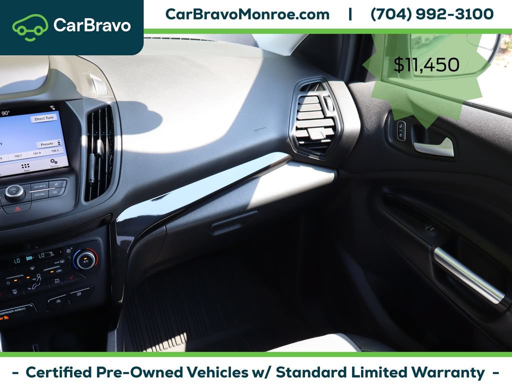 Used 2019 Ford Escape SE FWD image 18