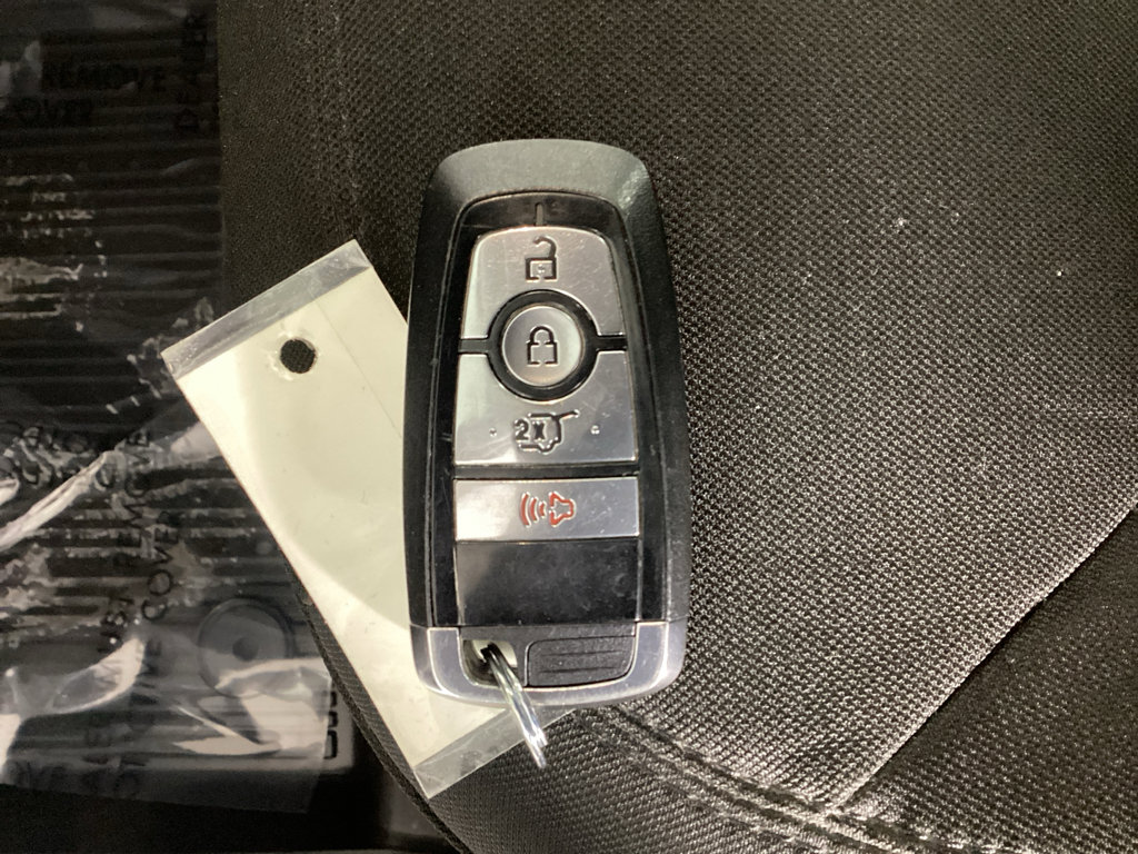 Used 2023 Ford Explorer XLT image 35