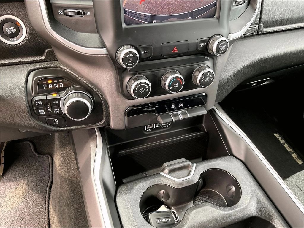 Used 2022 RAM 1500 Big Horn AWD/4WD image 25