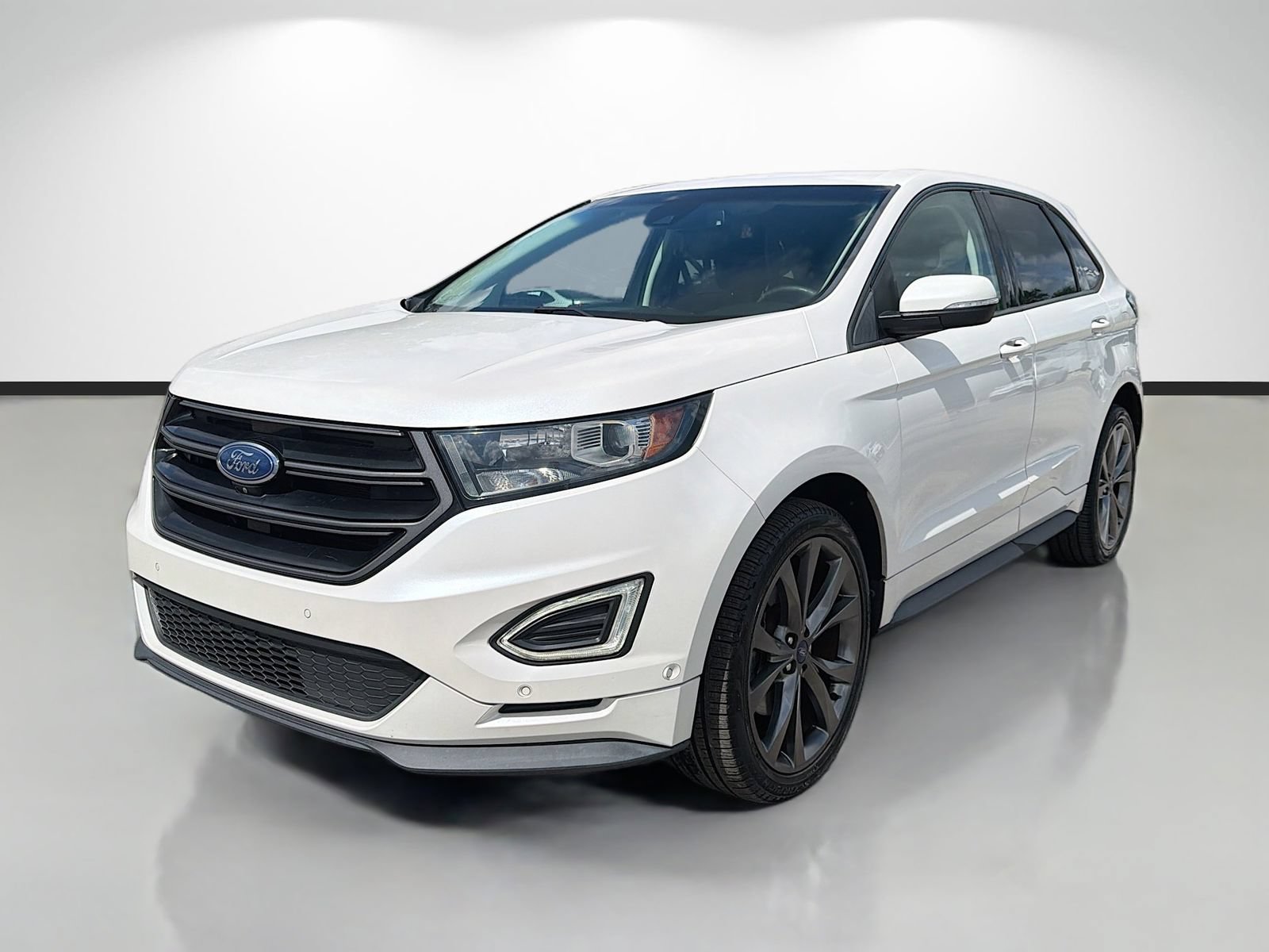 Used 2016 Ford Edge Sport w/ Equipment Group 401A AWD/4WD image 7