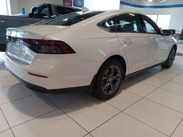Certified 2023 Honda Accord EX image 6