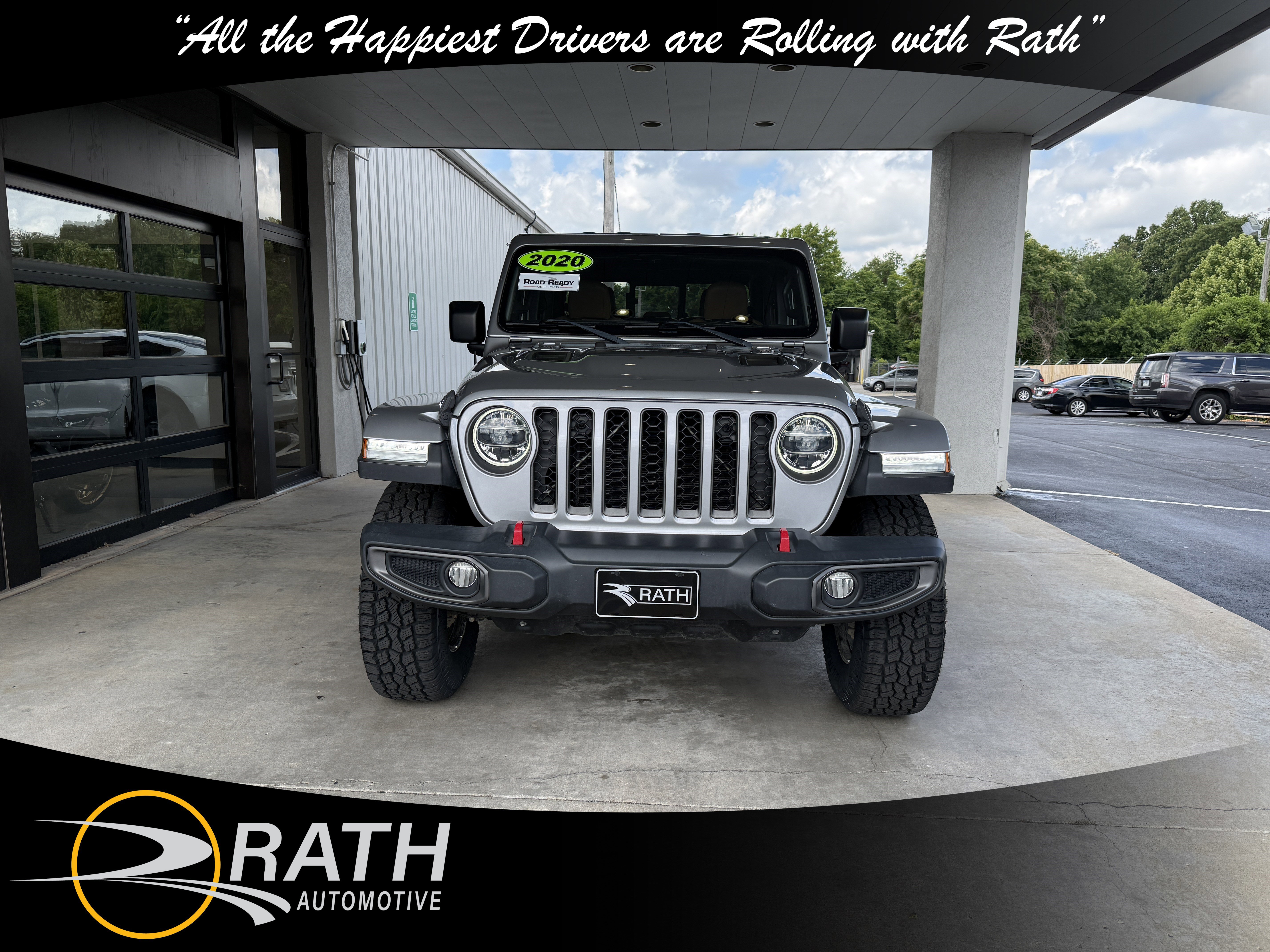 Used 2020 Jeep Gladiator Rubicon w/ Dual Top Group AWD/4WD image 3