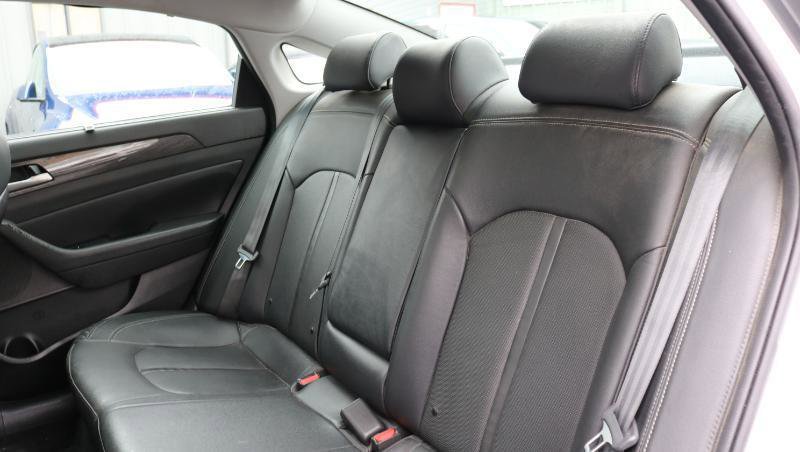 Used 2019 Hyundai Sonata Limited w/ Ultimate Package 04 FWD image 20