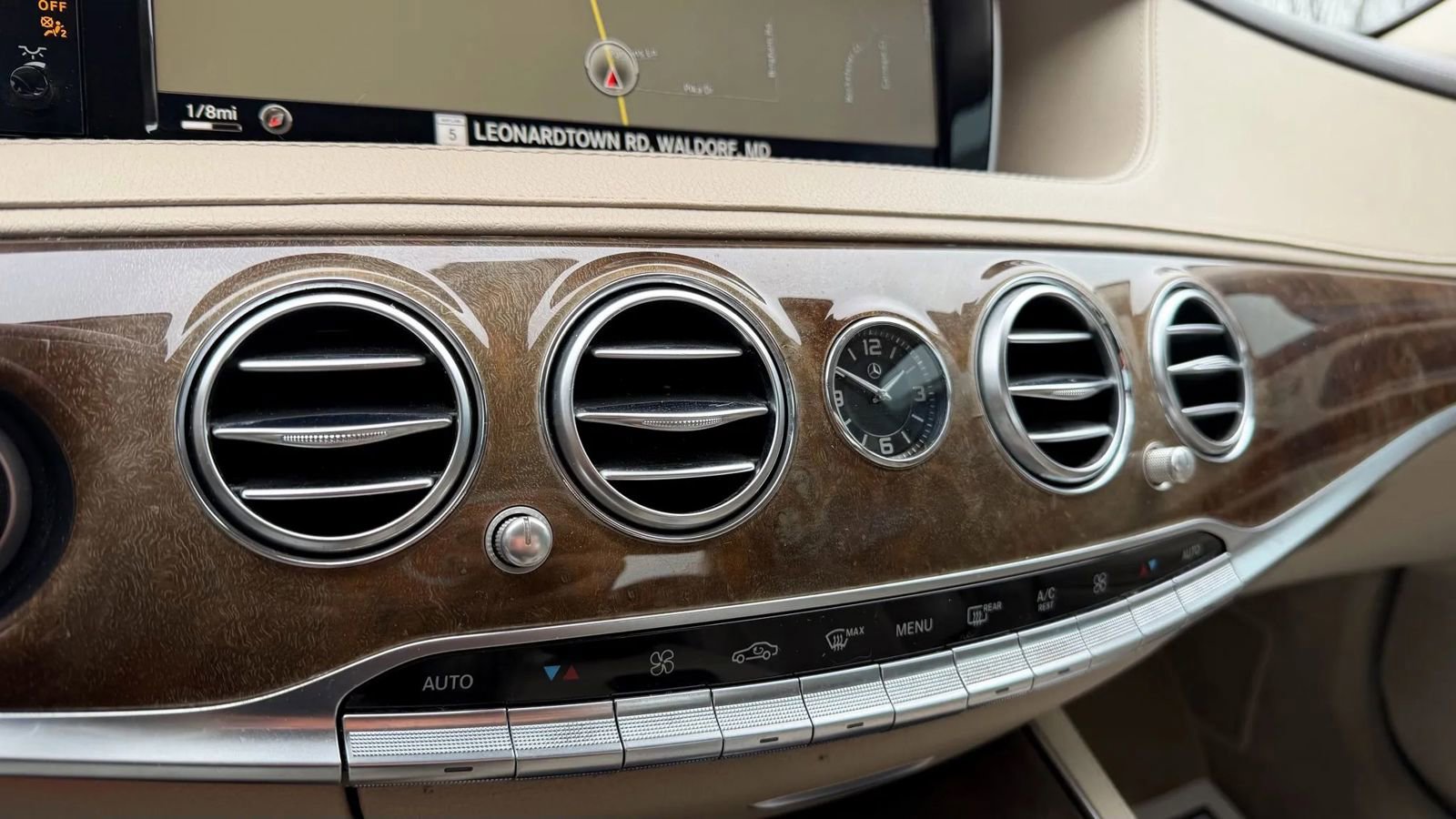 Used 2015 Mercedes-Benz S 550 4MATIC Sedan image 43