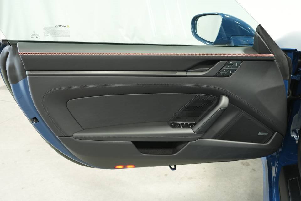 Used 2023 Porsche 911 Carrera GTS image 27