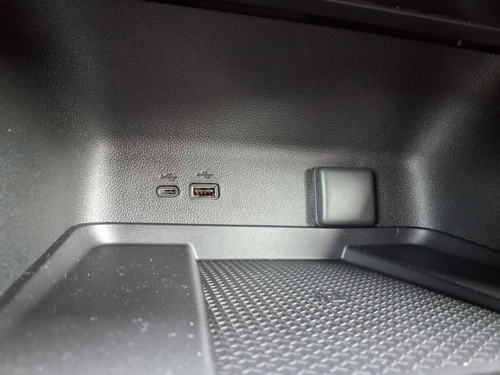 New 2026 Chevrolet Traverse LT w/ Driver Confidence Package image 5