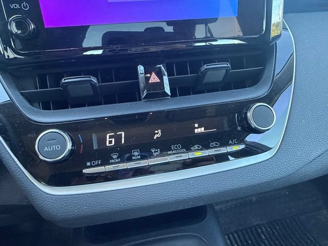 Used 2024 Toyota Corolla LE FWD image 19