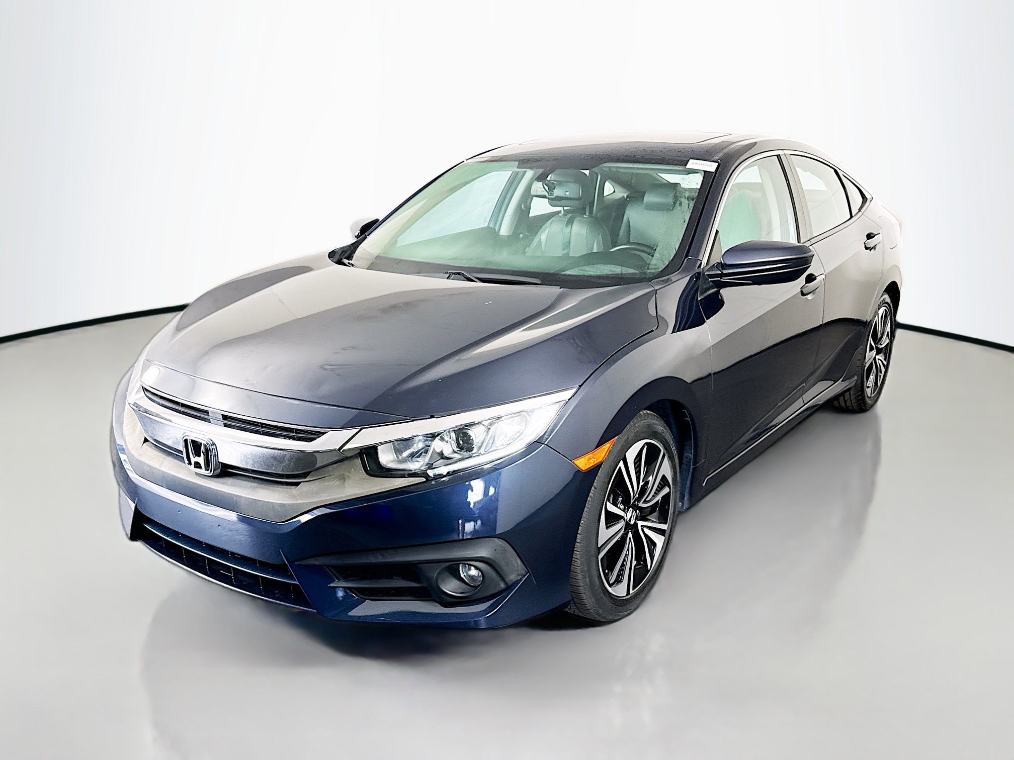 Used 2016 Honda Civic EX-L image 4