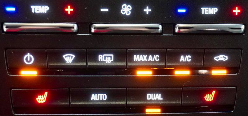 Used 2017 Lincoln MKC Select AWD/4WD image 26