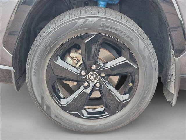 Used 2019 Toyota RAV4 XSE w/ Carpet Mat Package AWD/4WD image 23