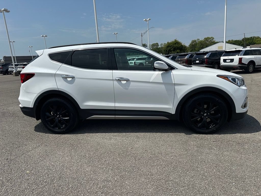 Used 2018 Hyundai Santa Fe Sport w/ 2.0T Ultimate Tech Package 05 AWD/4WD image 4