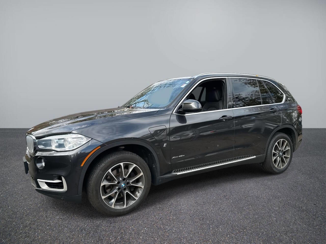 Used 2017 BMW X5 xDrive40e image 1