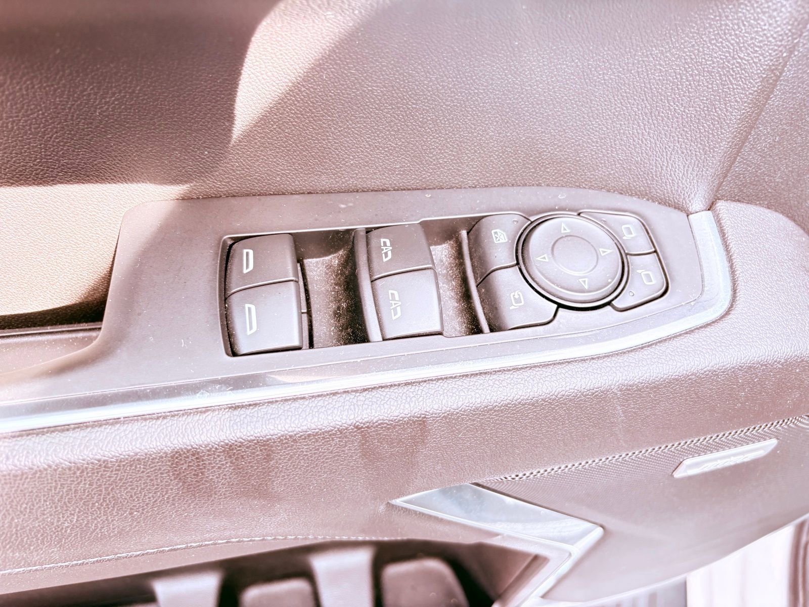 Used 2023 Chevrolet Silverado 1500 LTZ image 19