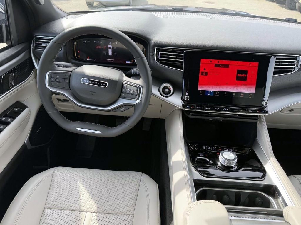 Certified 2025 Jeep Wagoneer 4WD image 13