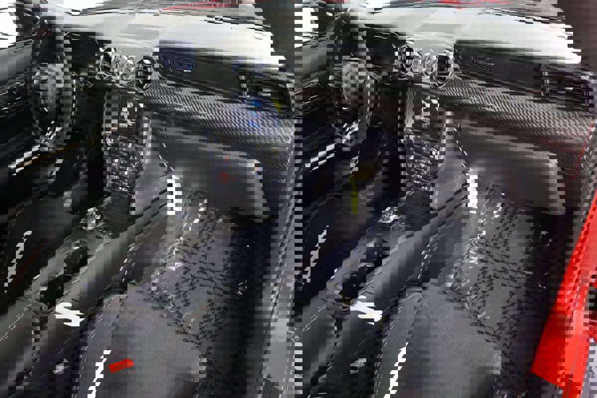 Used 2022 Ford Mustang Shelby GT500 w/ Carbon Fiber Track Pack image 29