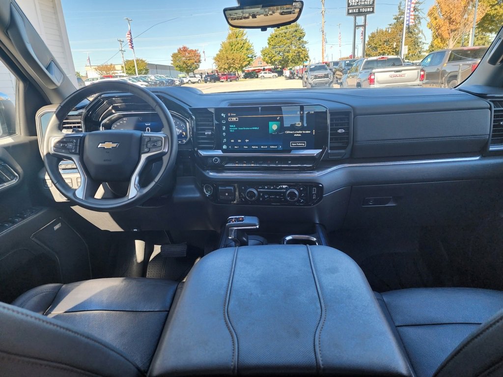 Certified 2024 Chevrolet Silverado 1500 LTZ w/ Technology Package image 21