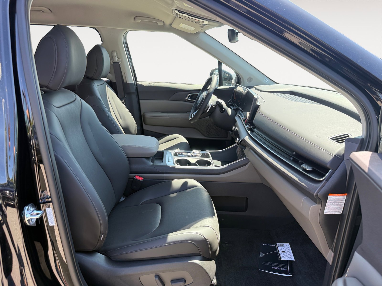 New 2026 Kia Carnival EX FWD image 19