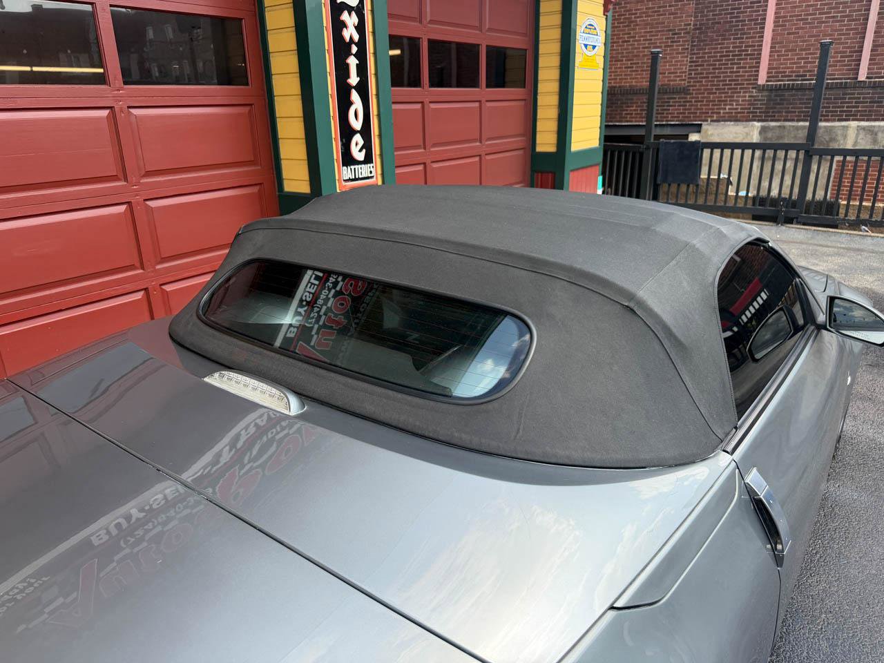 Used 2004 Nissan 350Z Enthusiast RWD image 9