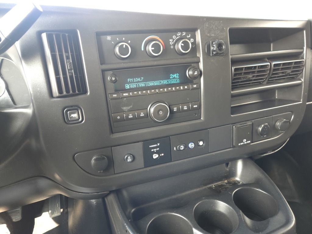 Used 2018 Chevrolet Express 3500 w/ Power Convenience Package image 26