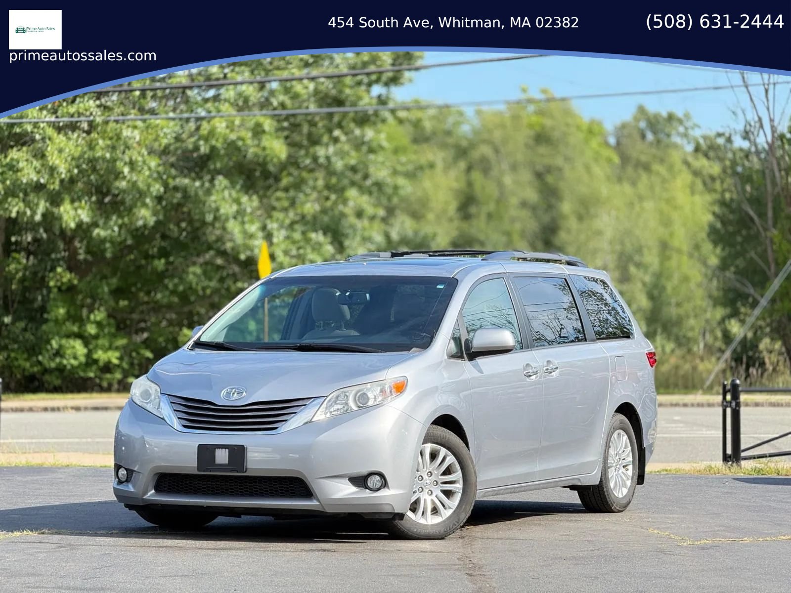 Used 2017 Toyota Sienna XLE w/ Outdoor Package