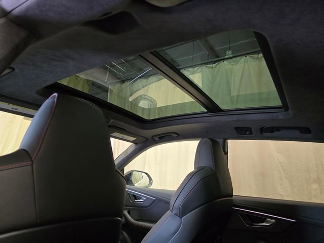 New 2026 Audi SQ8 Prestige AWD/4WD image 31