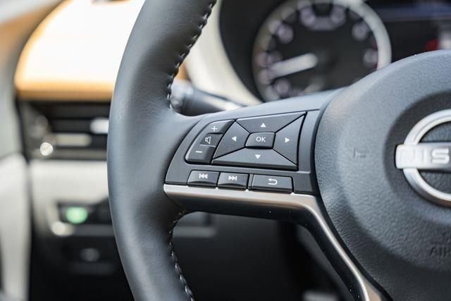 New 2025 Nissan Sentra SV w/ SV Premium Package image 23