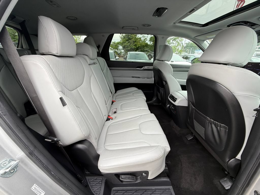 Used 2024 Hyundai Palisade SEL AWD/4WD image 25