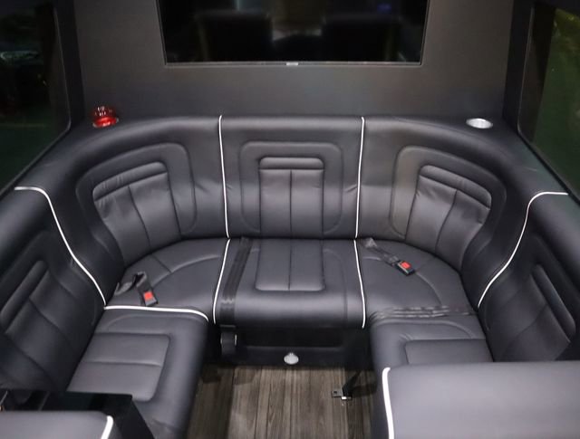 Used 2021 Mercedes-Benz Sprinter 3500 image 49