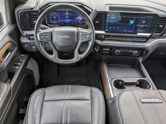 Used 2024 Chevrolet Silverado 2500 High Country w/ Midnight Edition AWD/4WD image 16