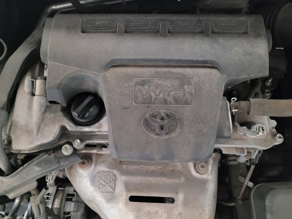 Used 2015 Toyota Camry LE image 30