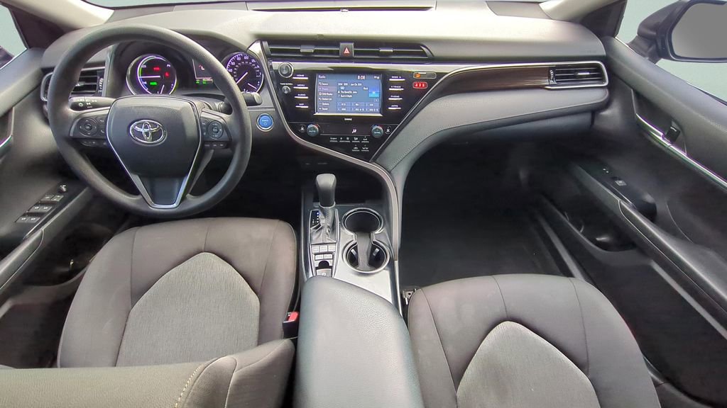 Certified 2020 Toyota Camry LE FWD image 10