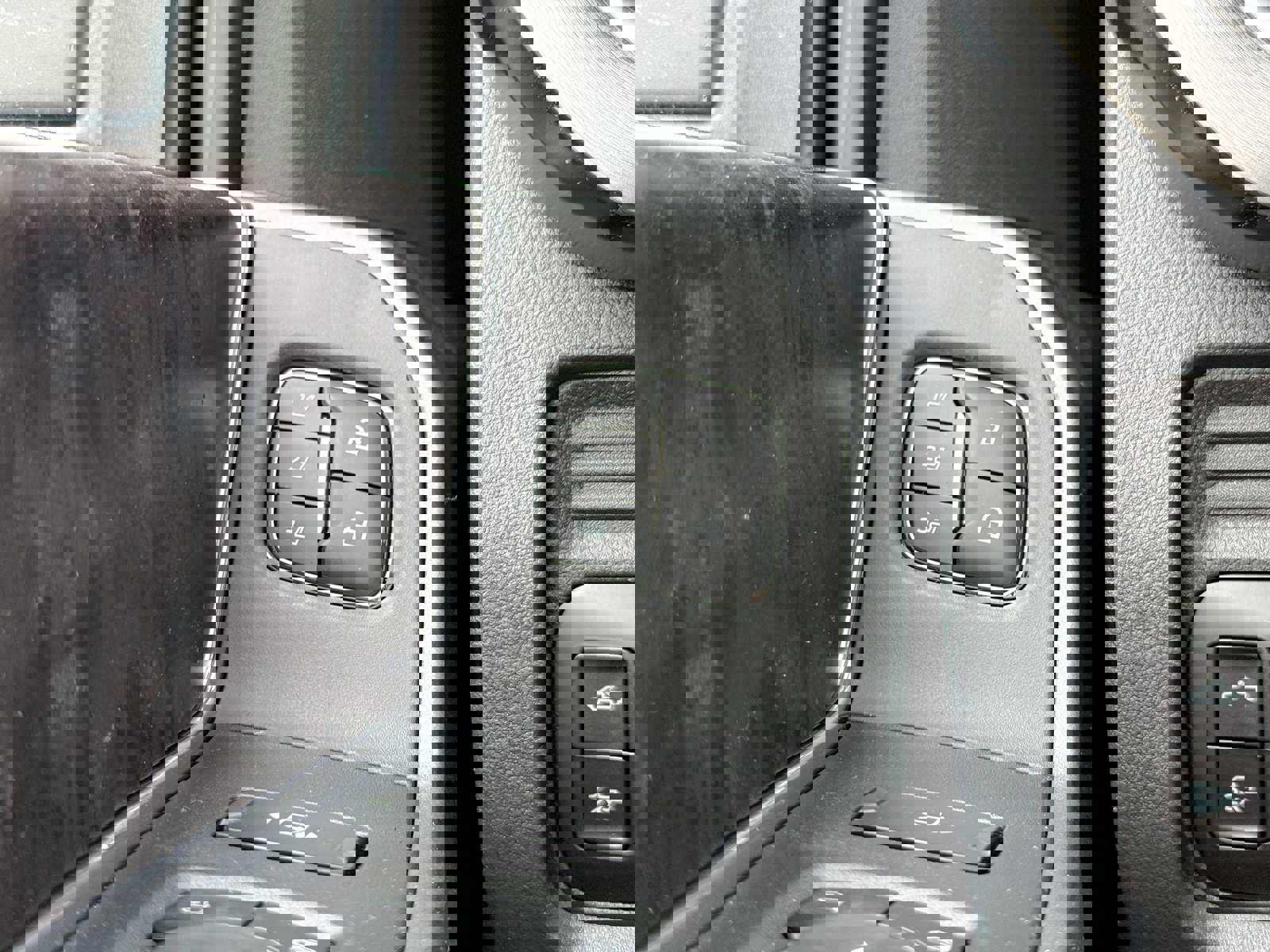 New 2026 Ford F350 Lariat w/ Black Appearance Package image 52