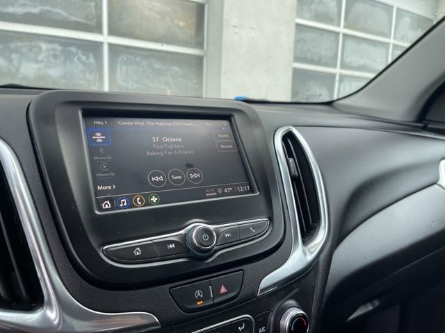 Used 2022 Chevrolet Equinox LT image 16