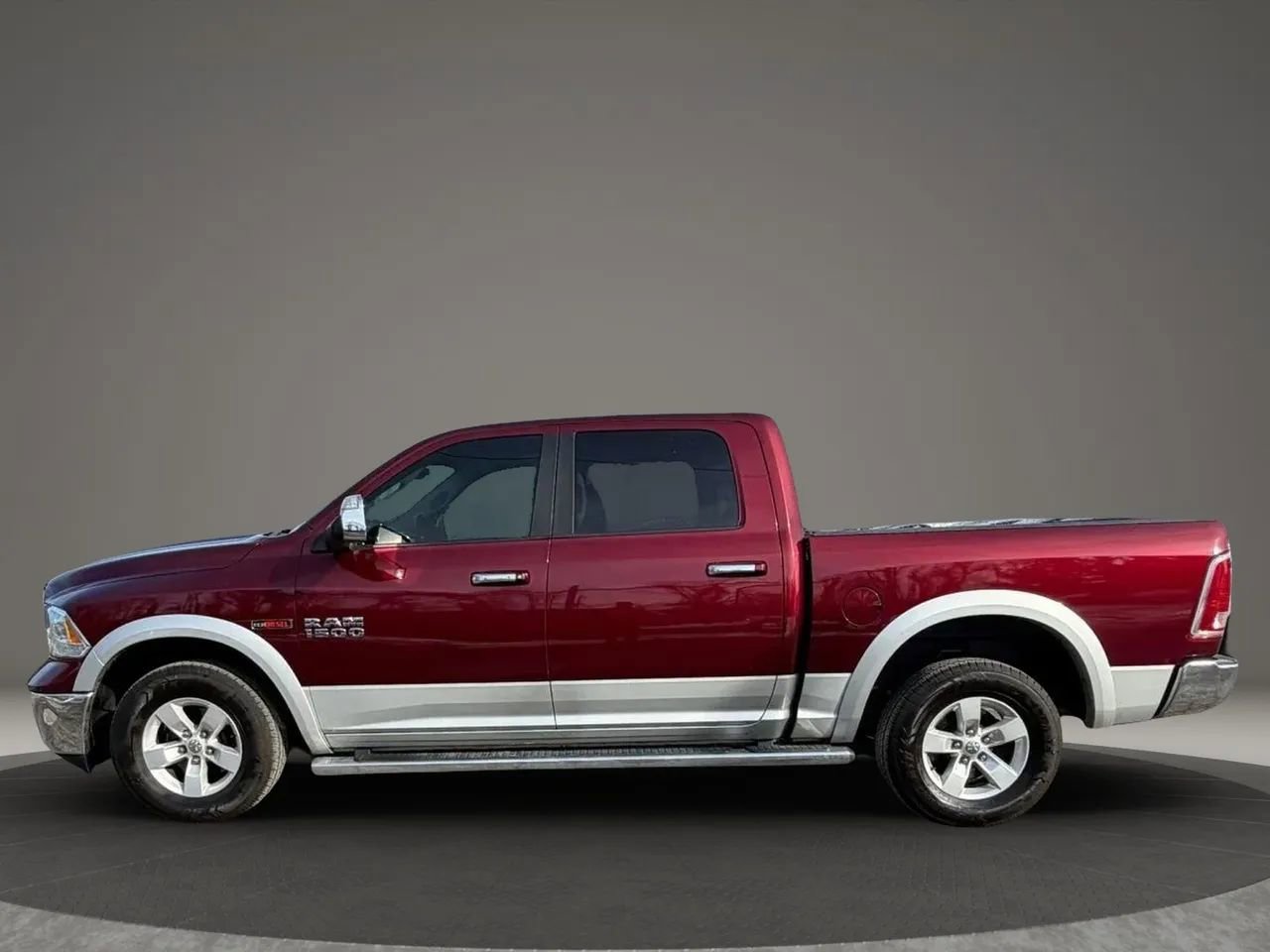 Used 2017 RAM 1500 Laramie image 7