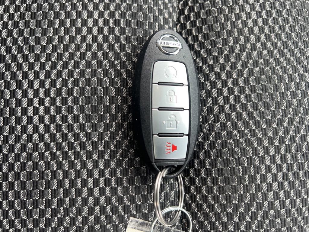 Used 2020 Nissan Rogue Sport SV w/ All-Weather Package image 26