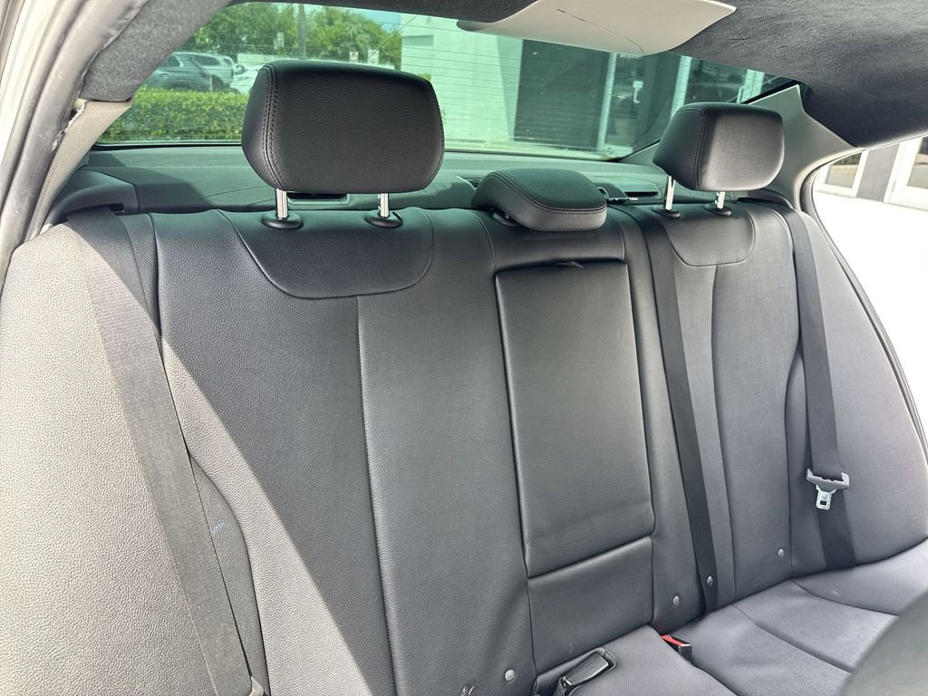 Used 2015 BMW 320i Sedan RWD image 47