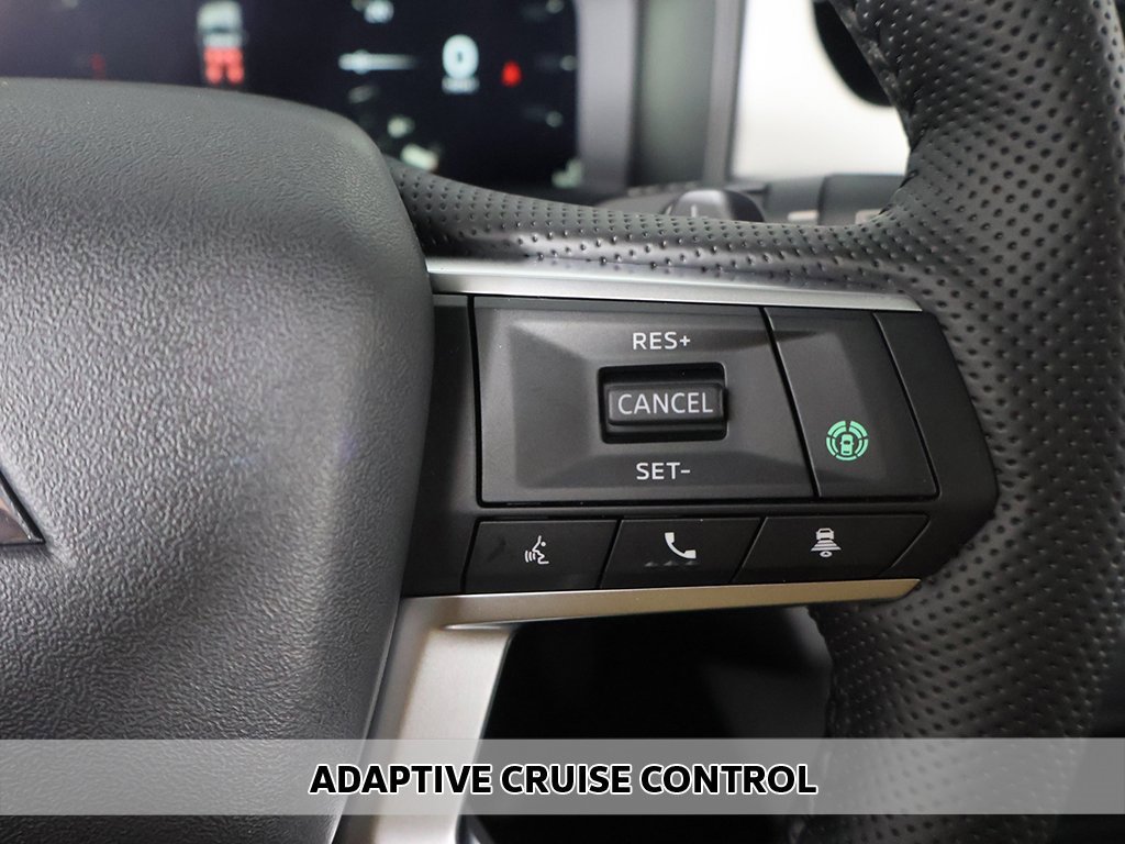 New 2026 Mitsubishi Outlander SE image 6