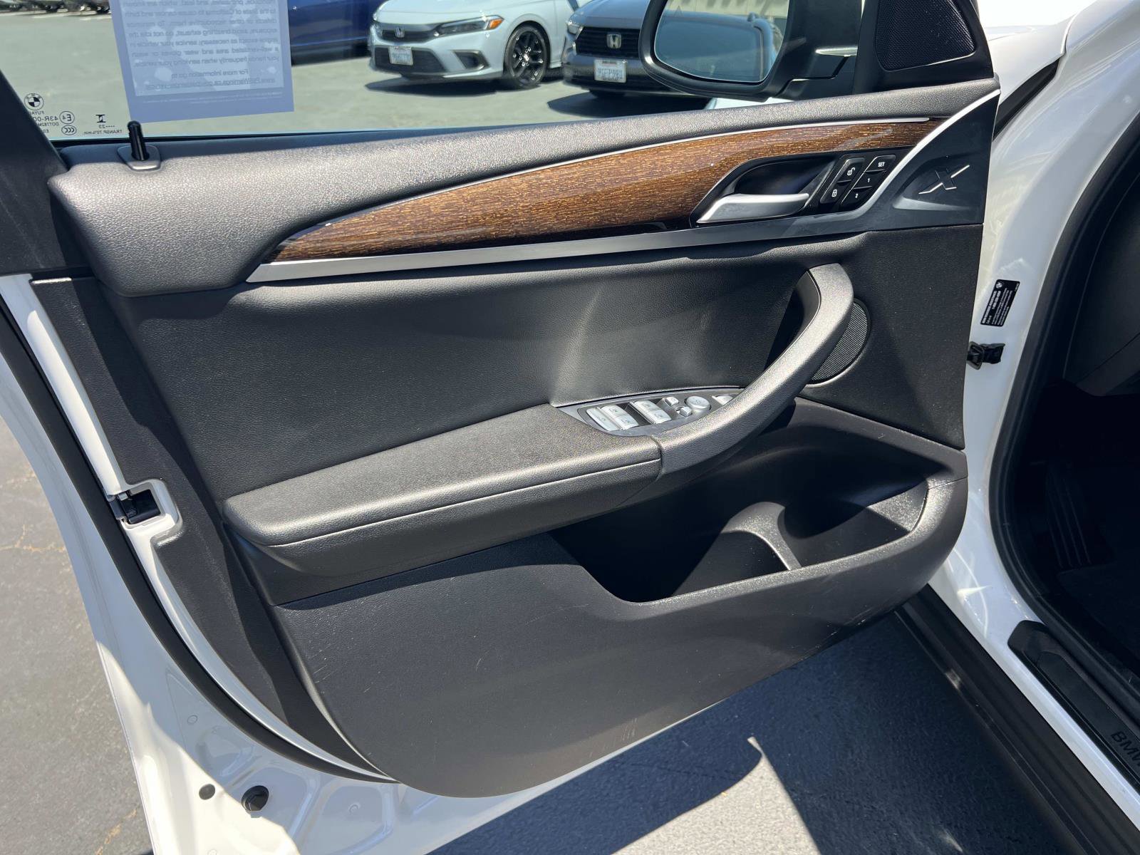 Used 2023 BMW X4 xDrive30i w/ Convenience Package AWD/4WD image 6