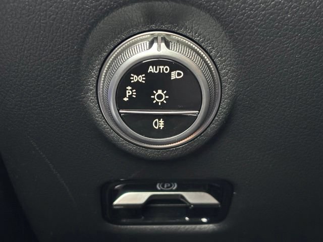 New 2026 Mercedes-Benz C 300 4MATIC Sedan image 25