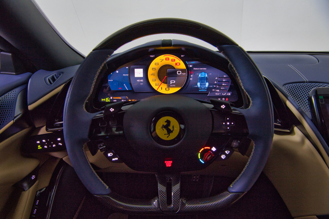 Certified 2025 Ferrari Roma Spider RWD image 11