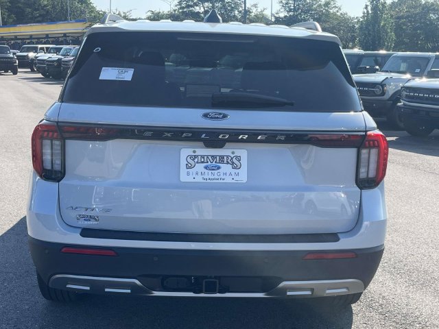 New 2026 Ford Explorer Active w/ Active Comfort Package RWD image 3