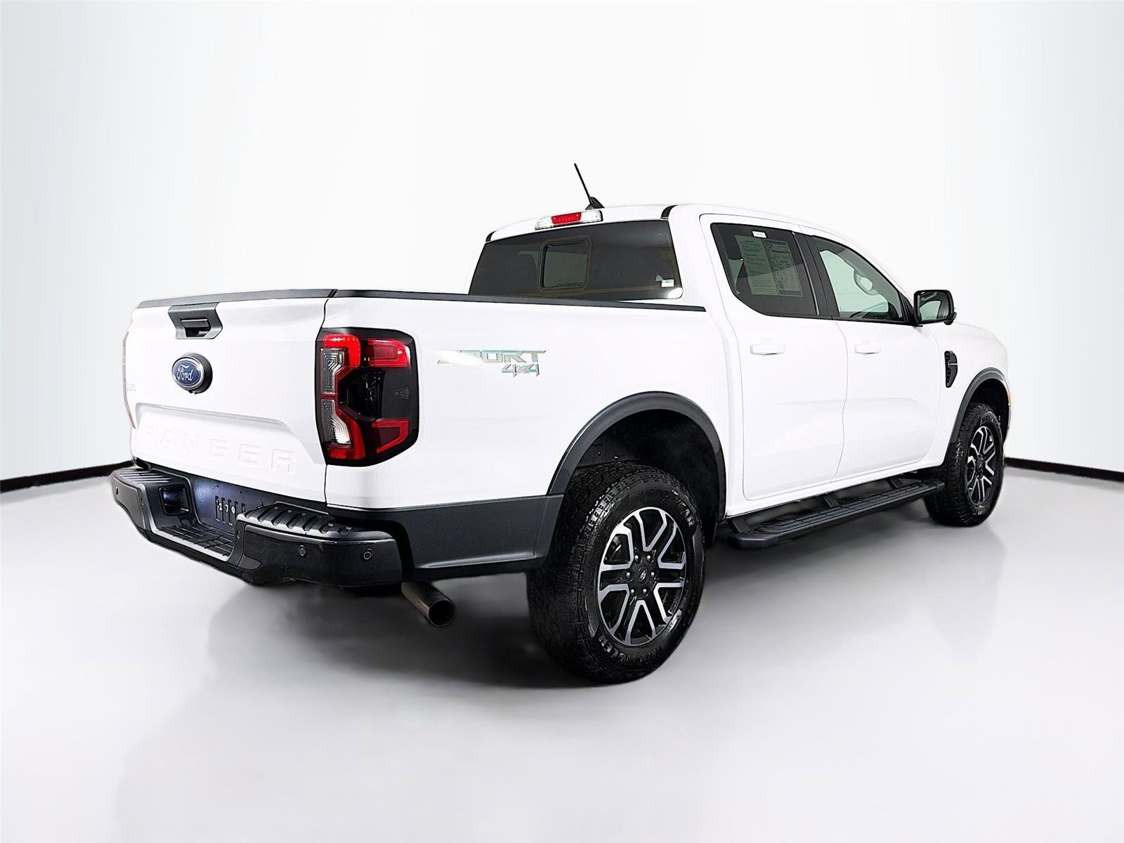 Used 2024 Ford Ranger Lariat image 7