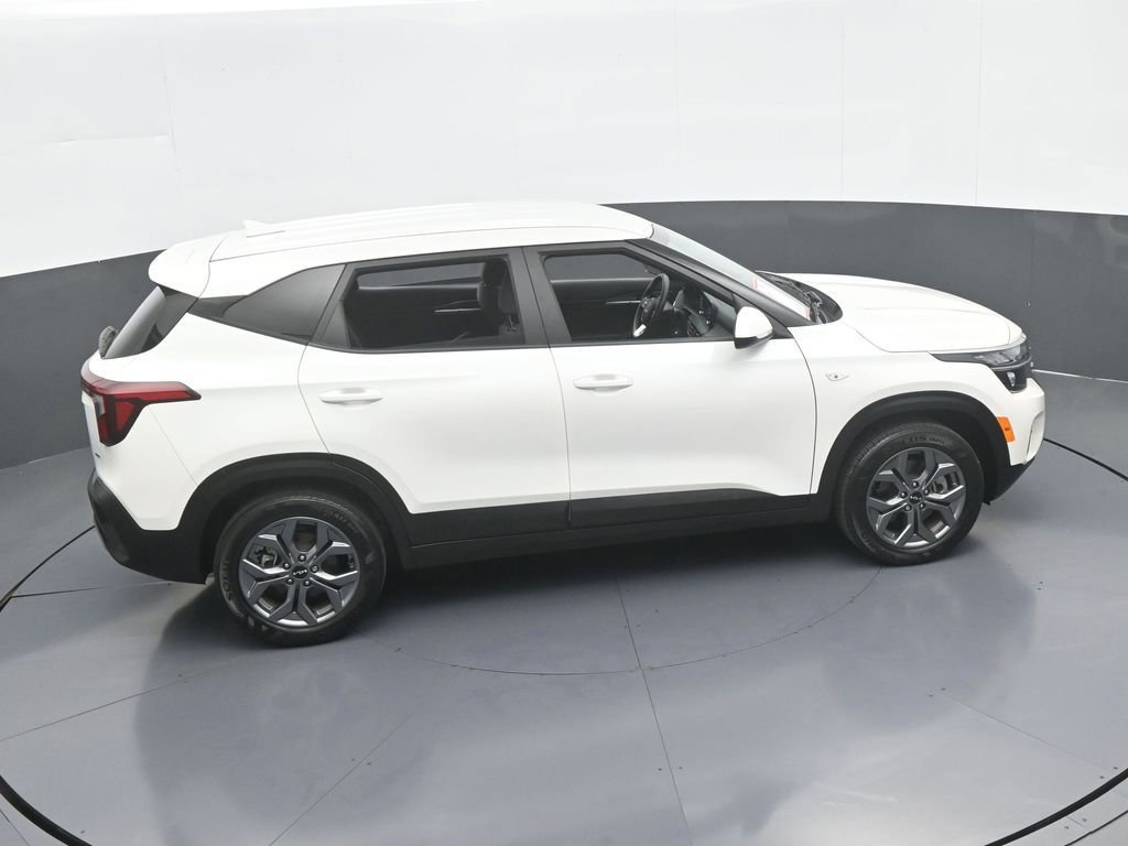 Used 2024 Kia Seltos LX image 50
