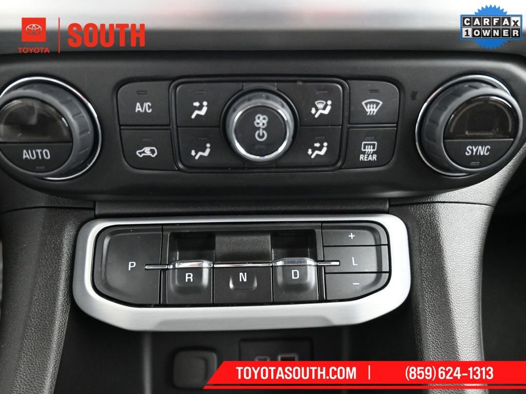 Used 2023 GMC Acadia SLE w/ Driver Convenience Package image 15