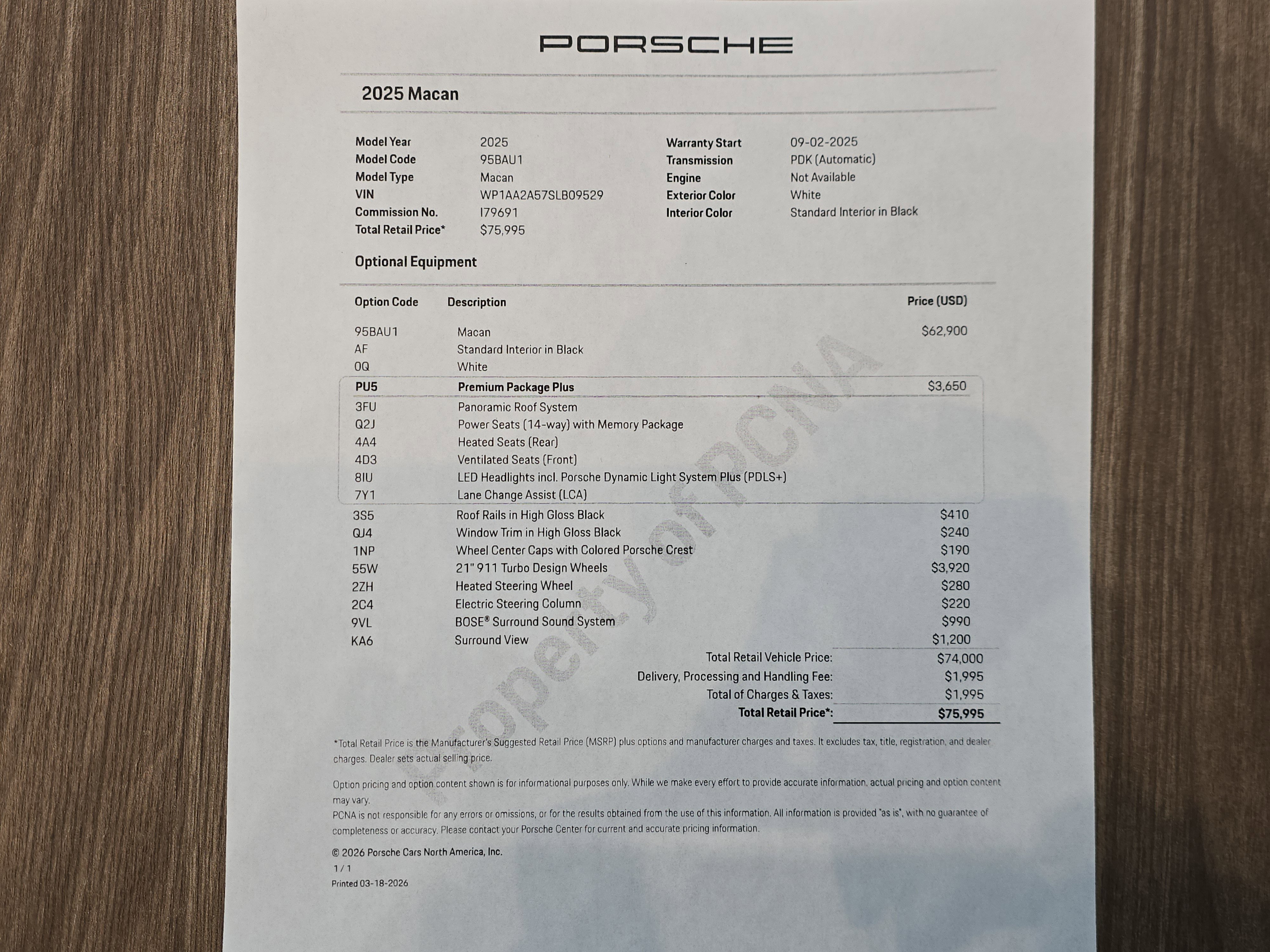 Certified 2025 Porsche Macan AWD/4WD image 28