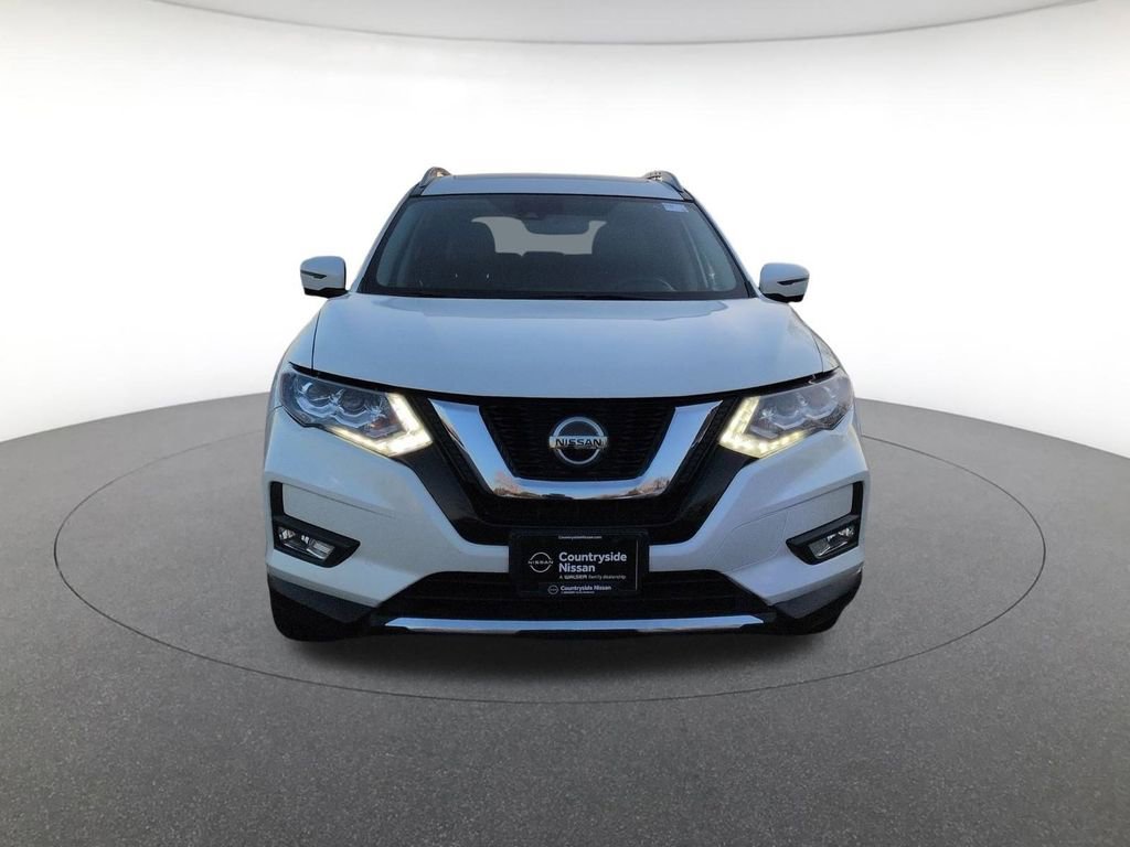 Used 2020 Nissan Rogue SL w/ Premium Package image 2