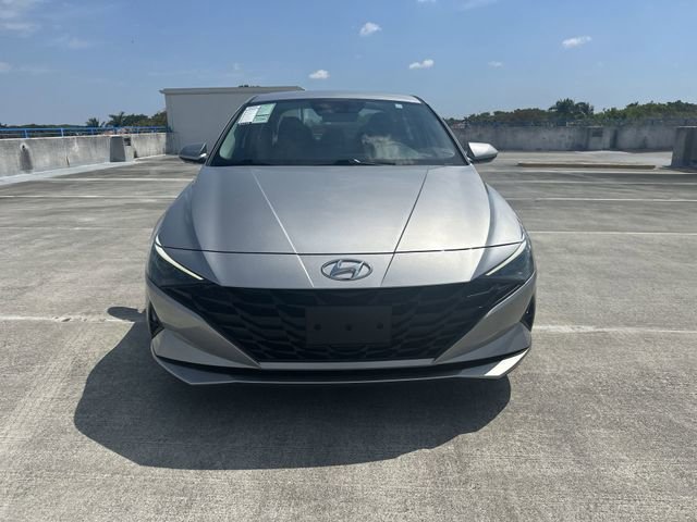 Used 2023 Hyundai Elantra SEL image 18